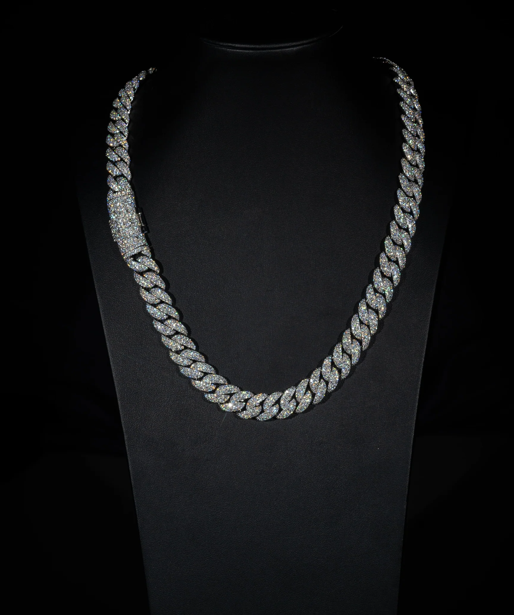 12mm Mosaic Cuban Link Chain (White Gold)