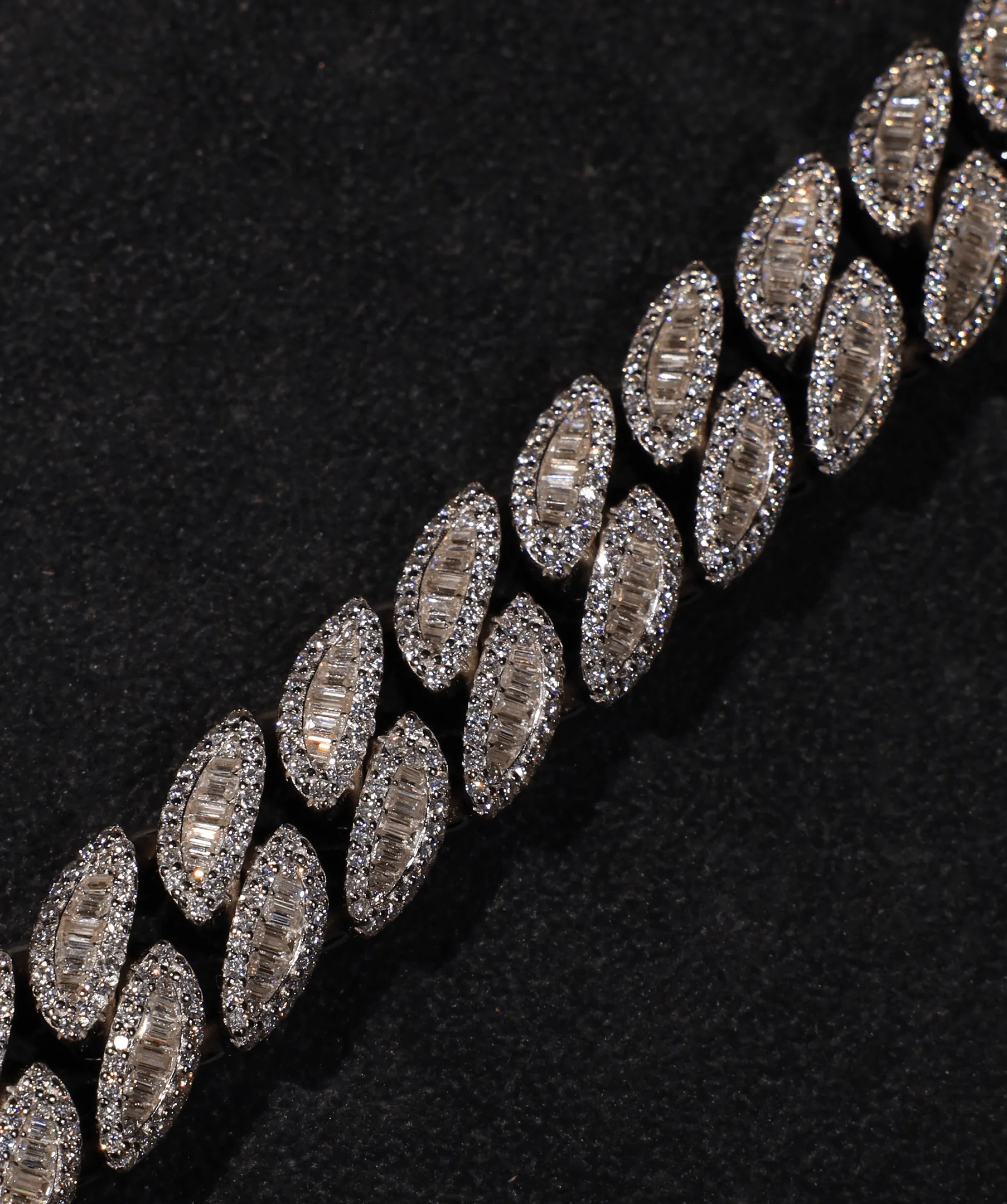 16mm Oval Baguette Cuban Link Chain (White Gold) - Image 2