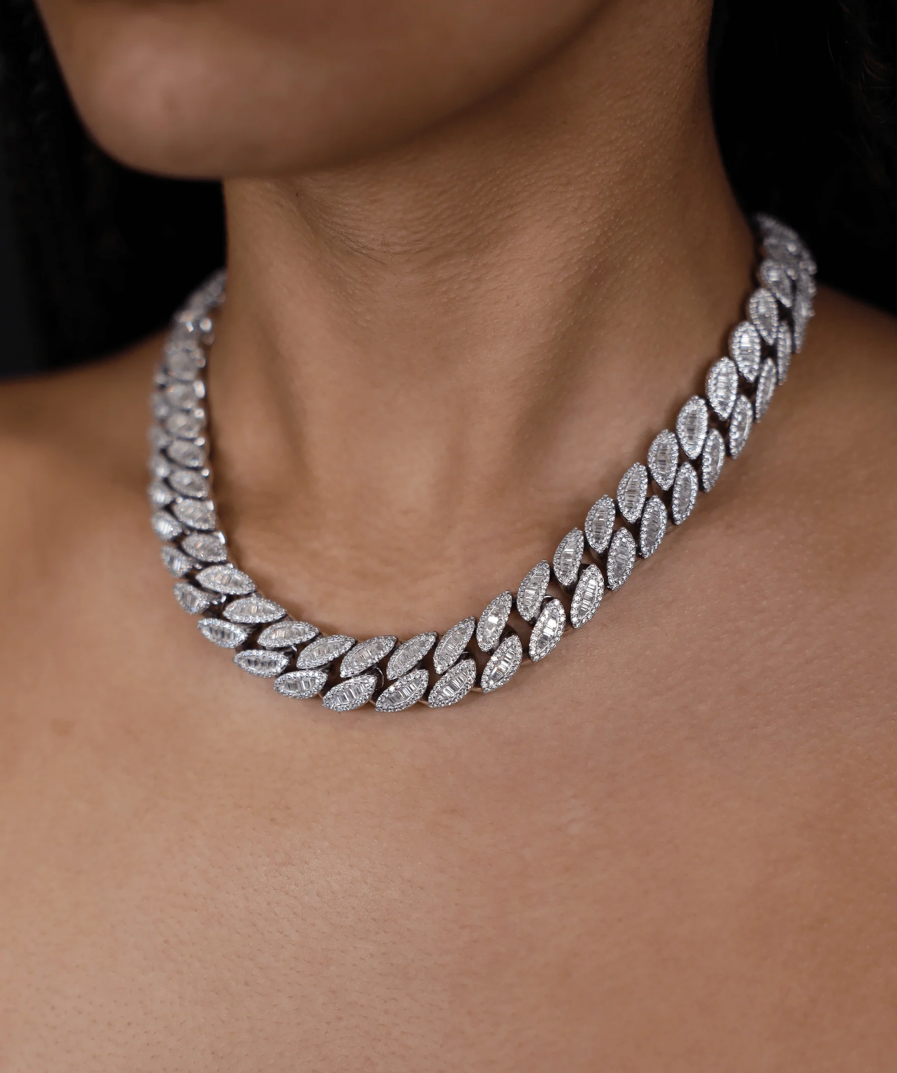 16mm Oval Baguette Cuban Link Chain (White Gold) - Image 4