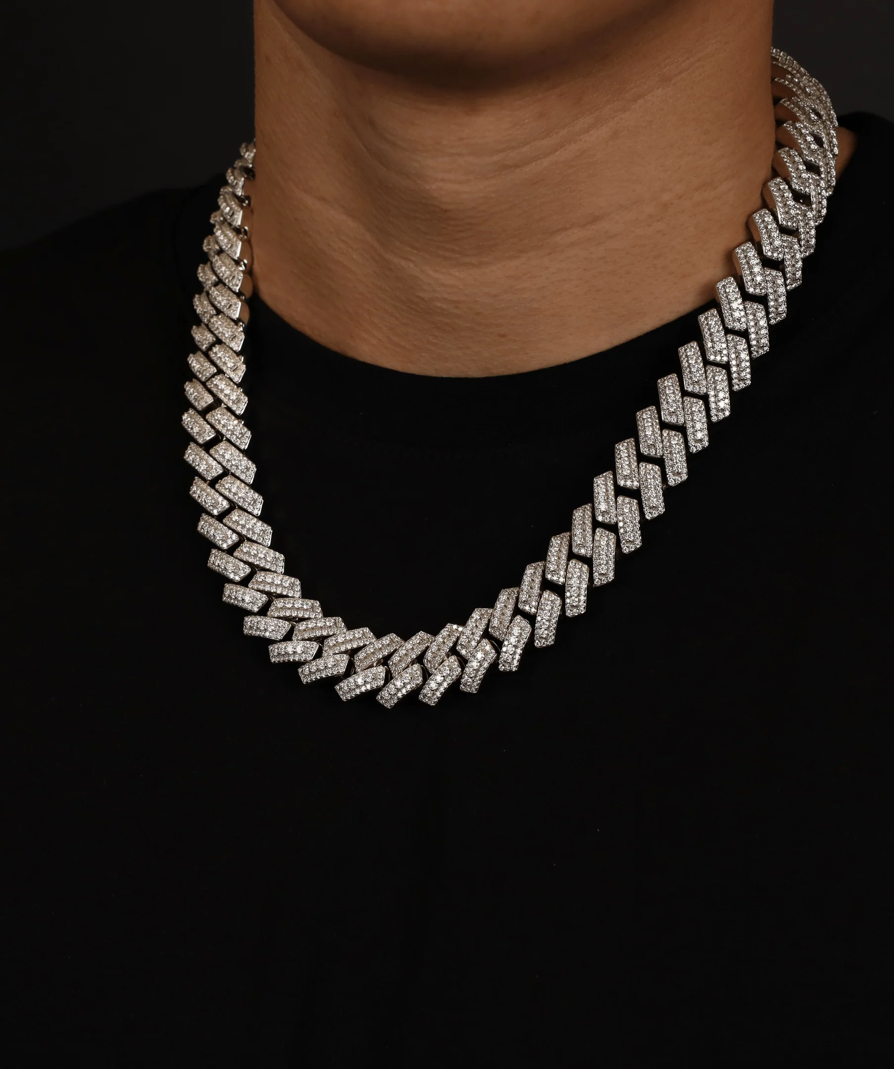 19mm Prong Cuban Link Chain - Image 3