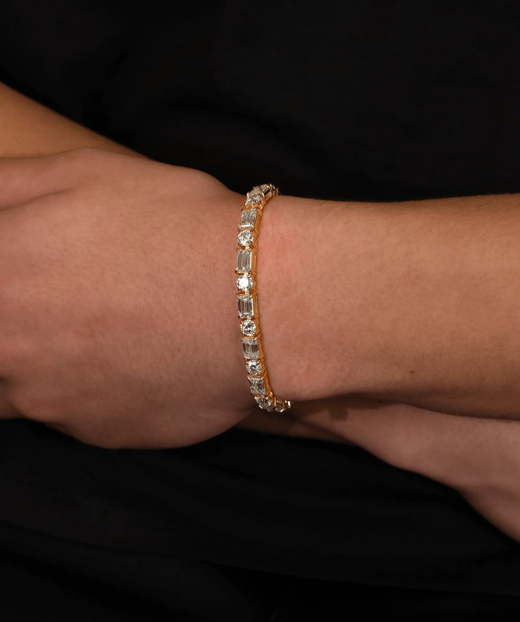 5mm Round & Emerald Cut Tennis Bracelet (Gold) - Image 2