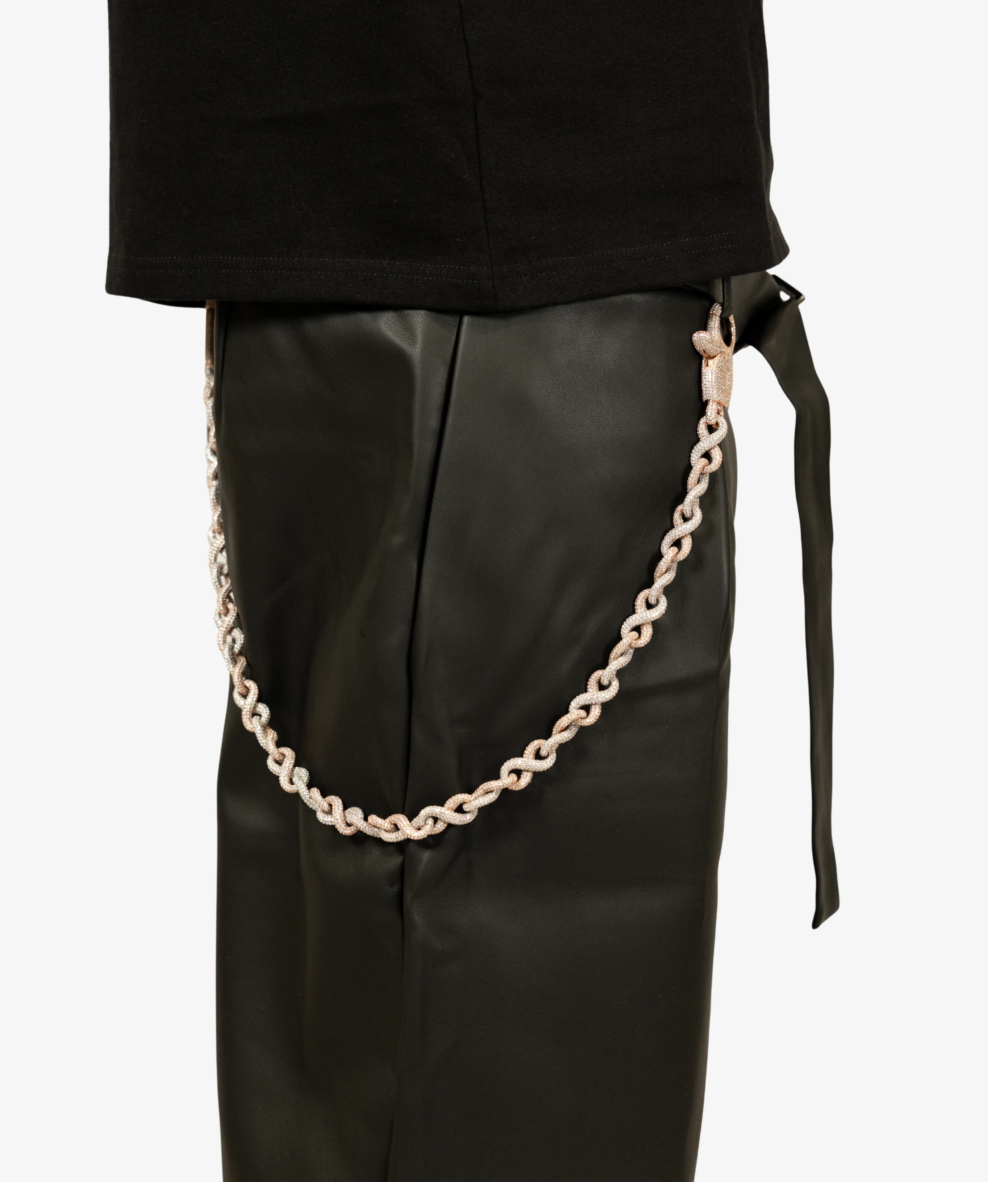 Tight Knit Infinity Wallet Chain - Image 2