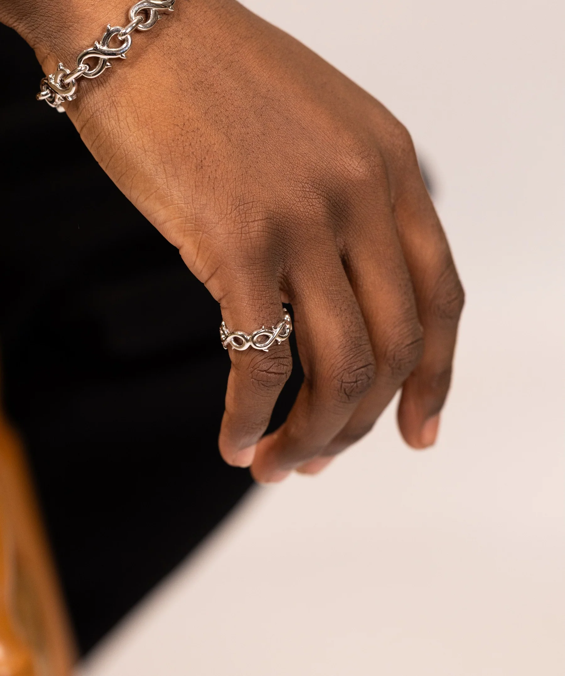 Infinity Thorn Ring - White - Image 3
