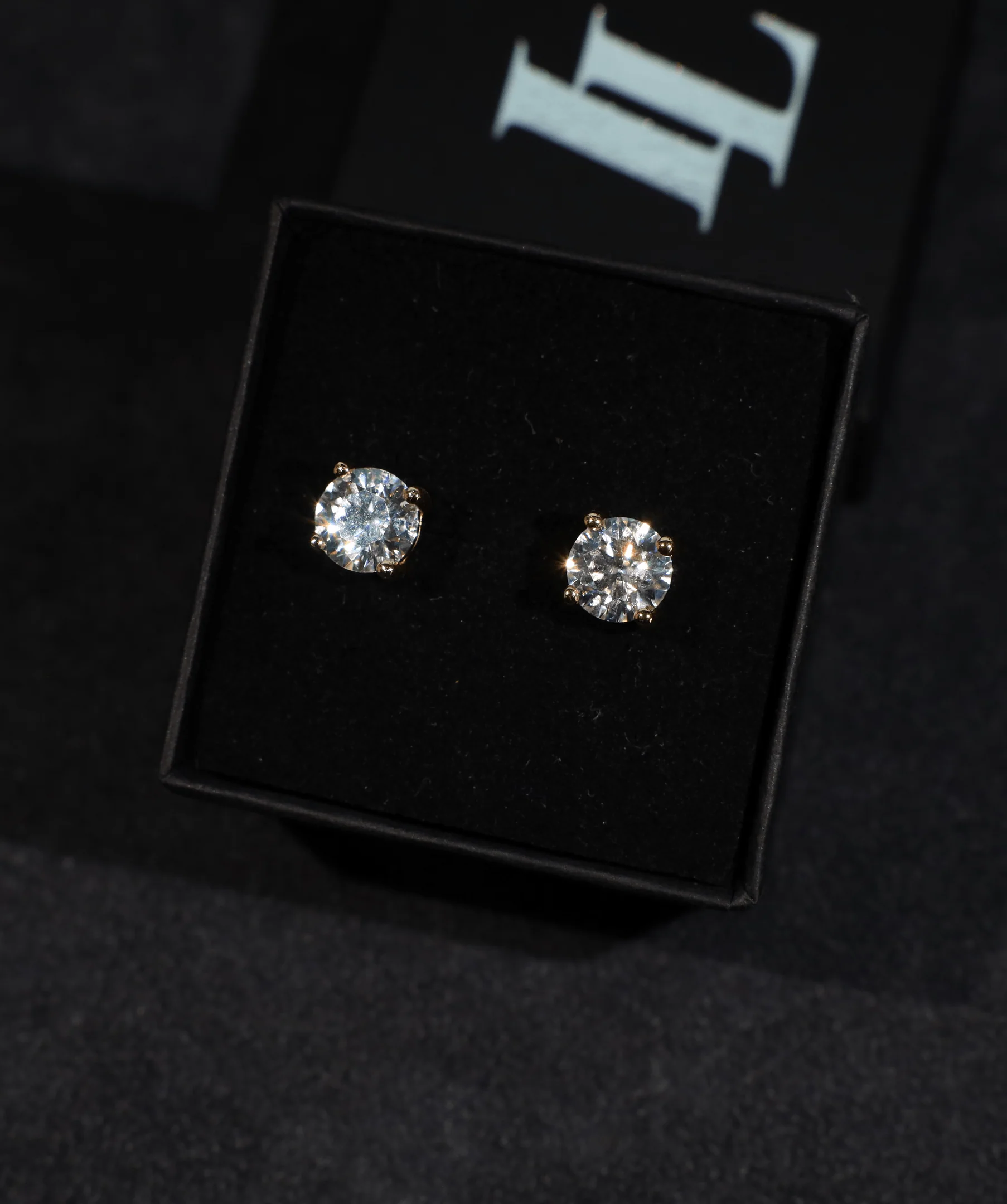 Solitaire Stud Earrings (Gold) - Image 3